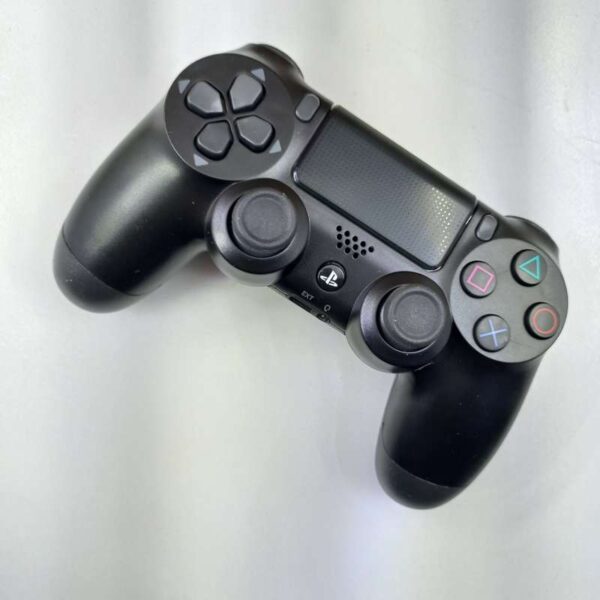 دسته بازی پلی استیشن 4  مدل PS4