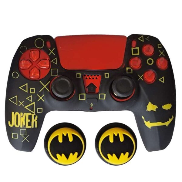 محافظ دسته بازی پلی استیشن 5 طرح جوکر مدل Joker PS5236 به همراه روکش آنالوگ