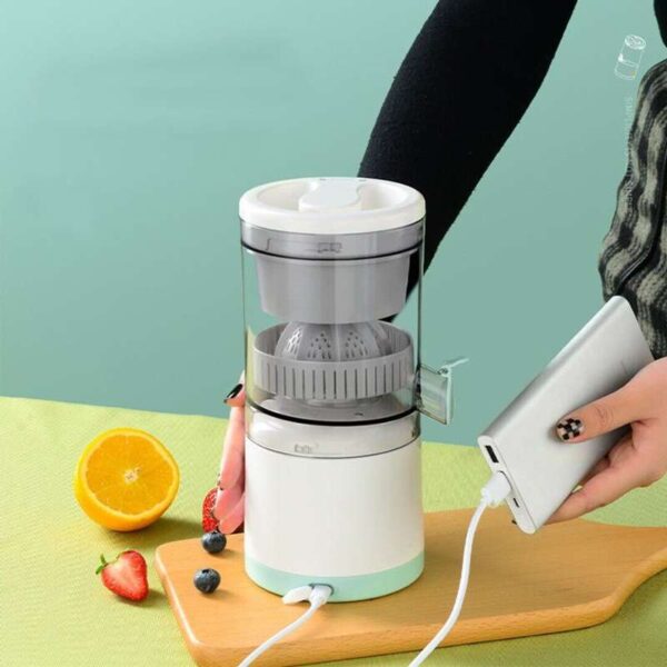 آبمیوه‌گیری مدل Circuit Juicer