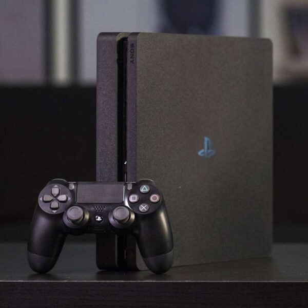 کنسول بازی سونی مدل Playstation 4 Slim ریجن 2 کد CUH-2216B ظرفیت 1 ترابایت به همراه 20 عدد بازی